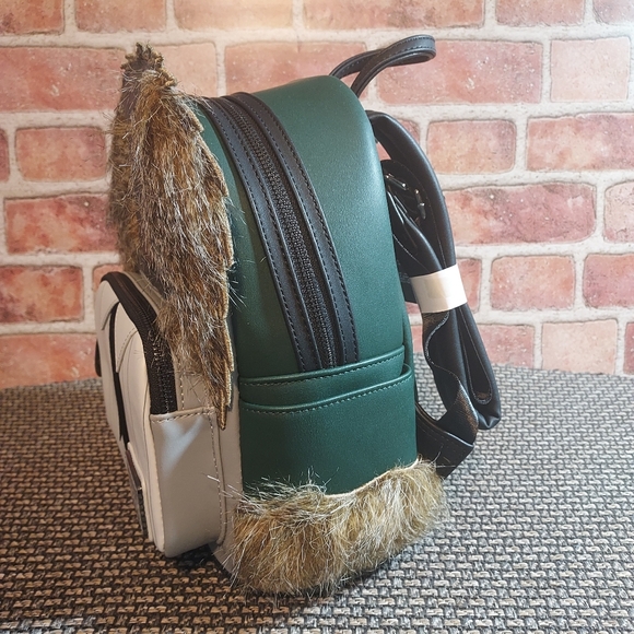 NWT Loungefly Batman Returns Penguin Mini Backpack Limited Edition - Picture 4 of 9